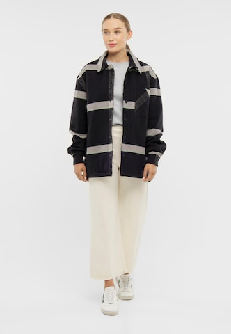 Johnny Urban Prehodna jakna 'Jaro' | črna barva