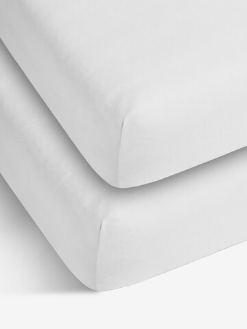 Aspero Bed Sheet in White: front