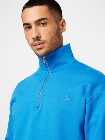 Sweat-shirt Les Deux en bleu