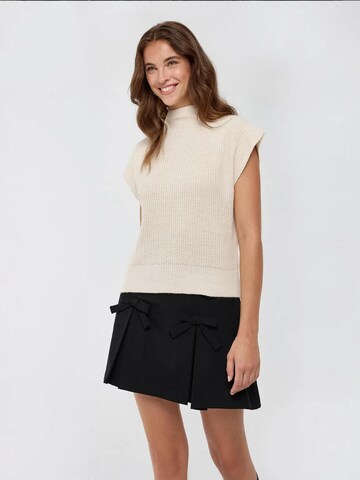 Hiccup Pullover in Beige