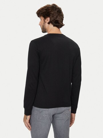 Maglietta di GUESS in nero