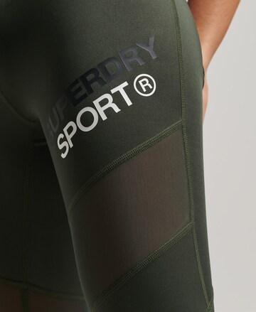 Skinny Pantalon de sport Superdry en vert