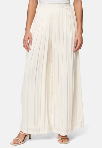 zero Wide leg Pants in White: front