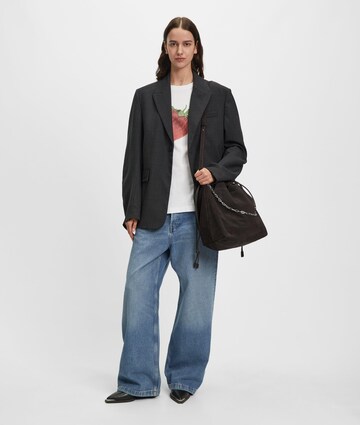 Liebeskind Berlin Shoulder bag in Brown: front