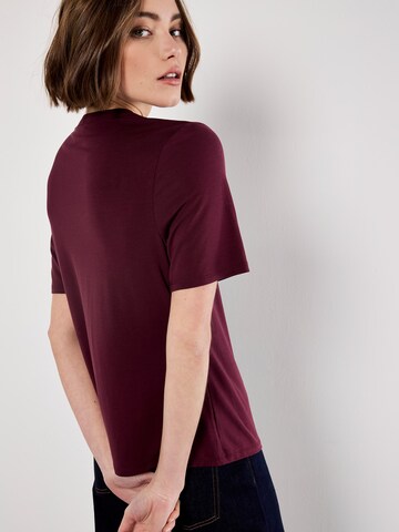 Haut ' ' Apricot en rouge