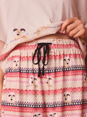 Cath KidstonPidžama 'Wallace and Gromit' - roza boja
