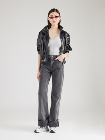 T-shirt GAP en gris