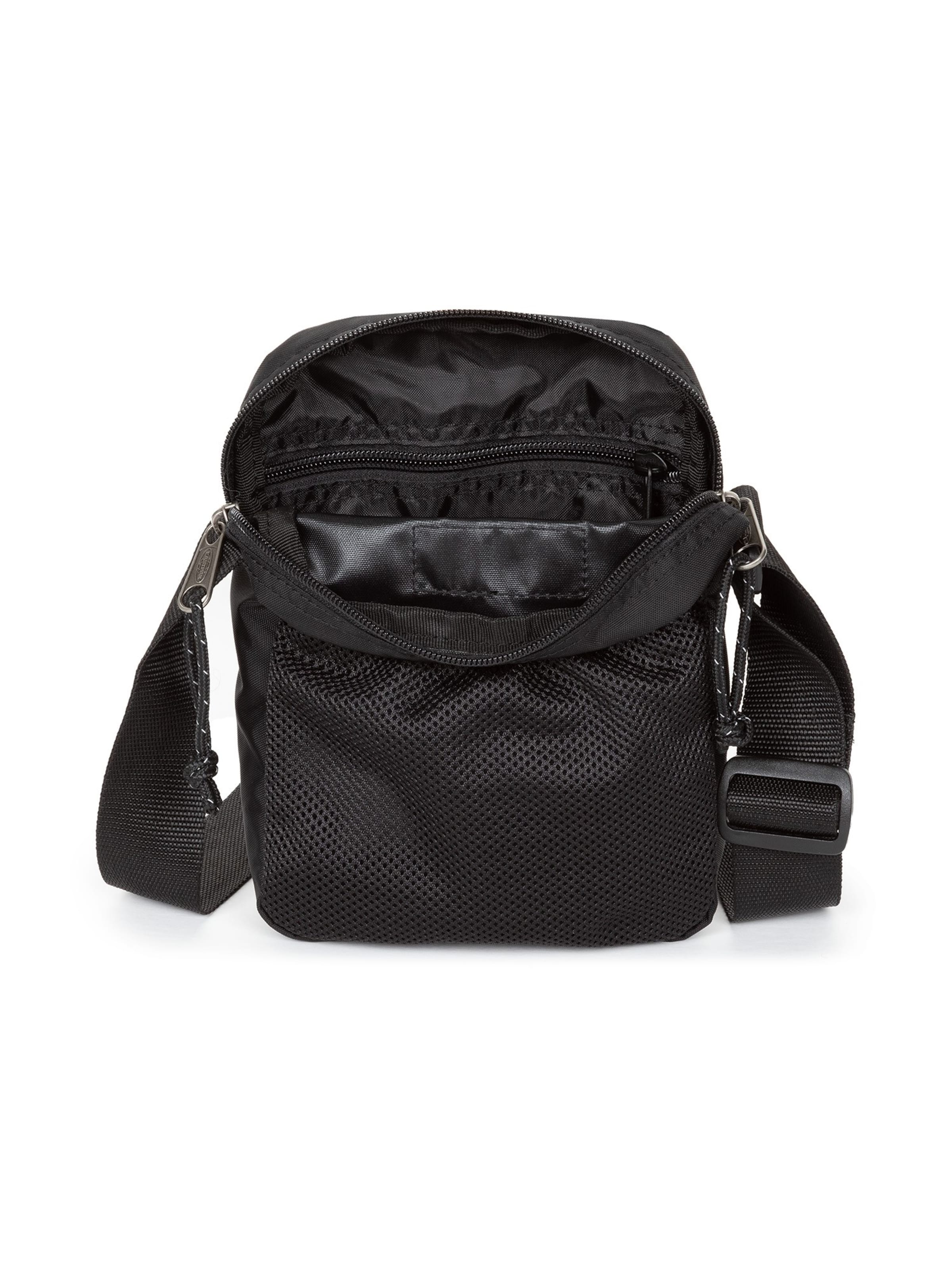 Sac à bandoulière 'THE ONE POWR' EASTPAK en noir