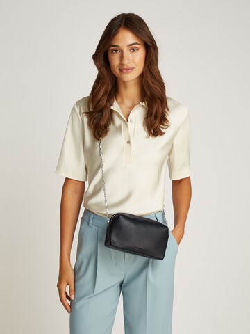 Calvin Klein Сумка через плечо в Черный