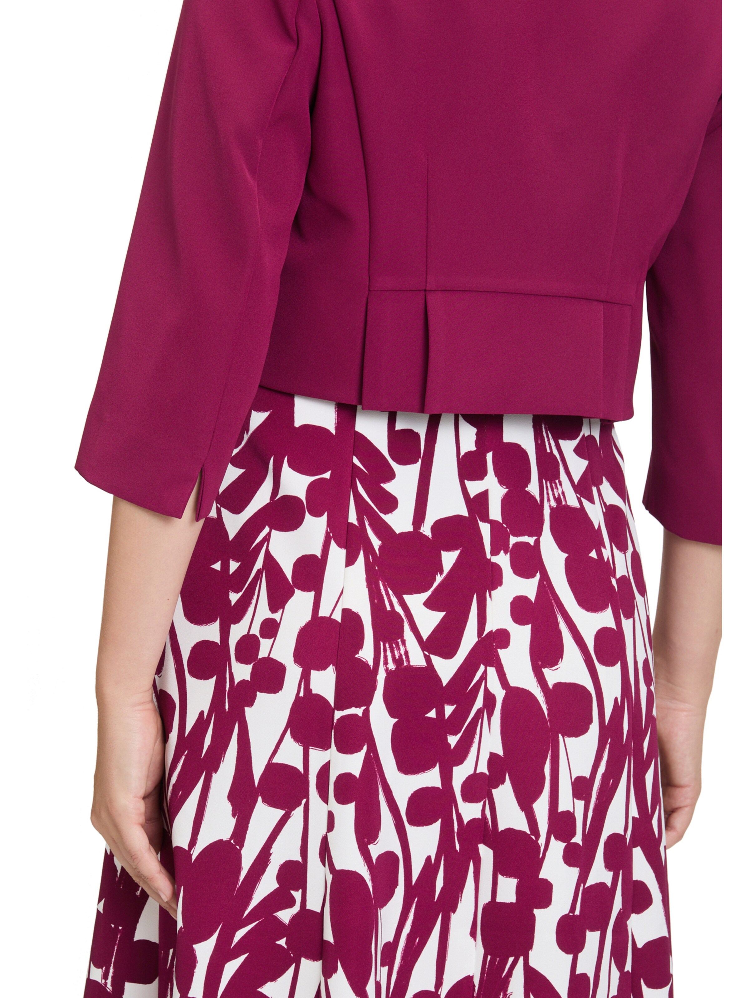 Vera Mont Bolero in Red