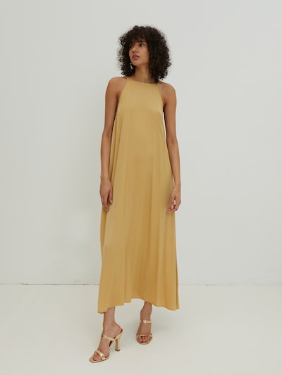 Rochie 'Johanna' EDITED pe curry, Vizualizare model