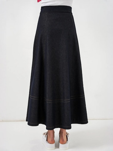 Bigdart Skirt in Blue