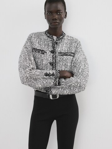 MANGO Välikausitakki 'Ditor' värissä musta: etupuoli