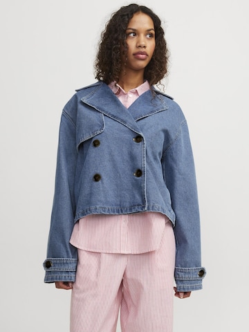 JJXX Between-Seasons Coat 'CARLIE' in Blue: front