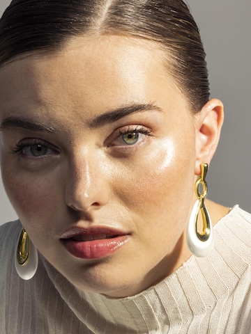 Luxenter Earrings 'Humola' in White
