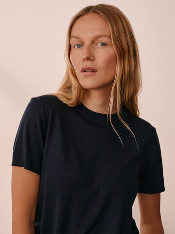 ABOUT YOU x Marie von Behrens Shirt 'Juna' in Blauw