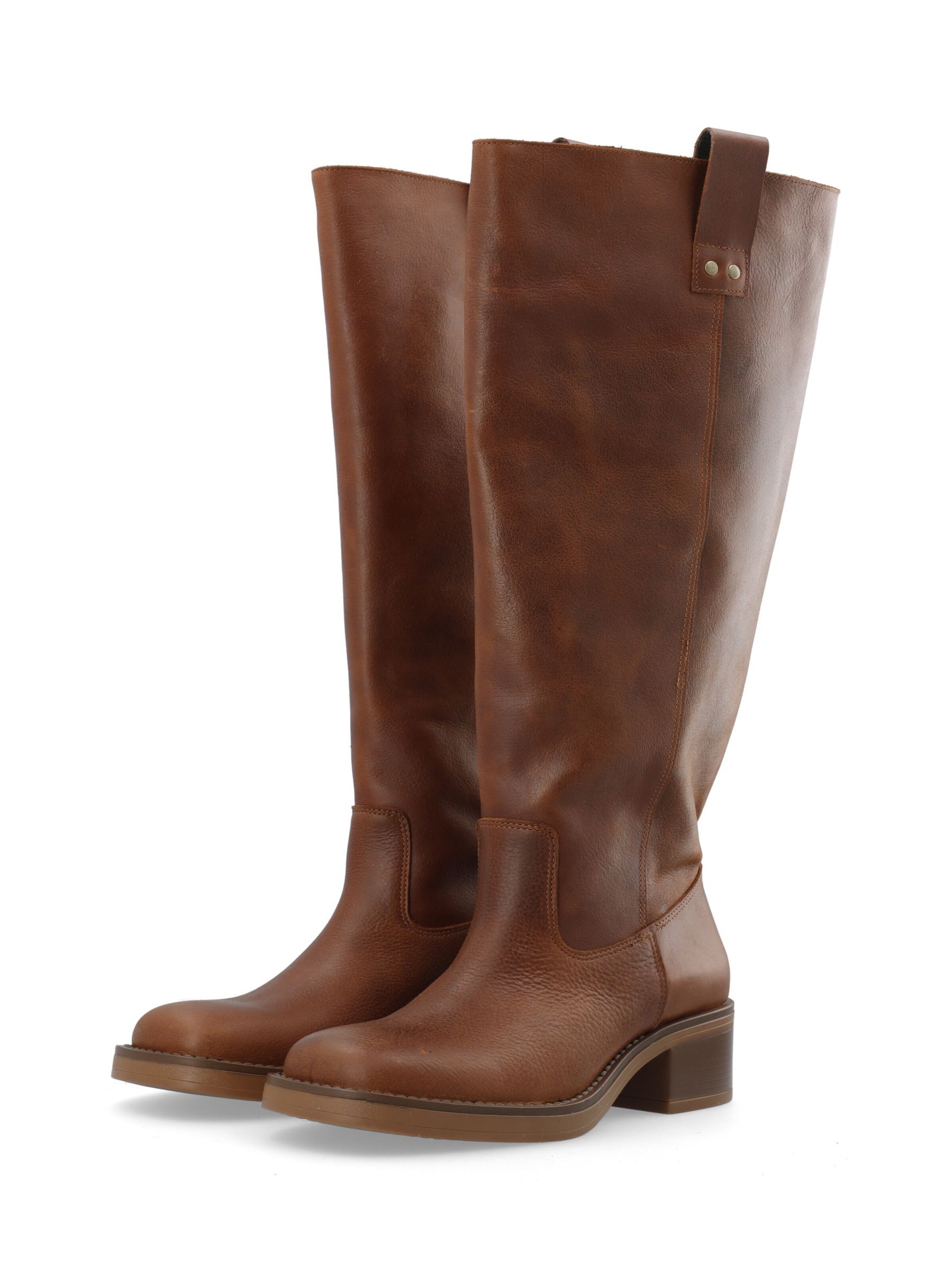 Bianco Boots in Brown