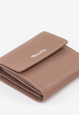 TAMARIS Wallet 'Amanda' in Brown