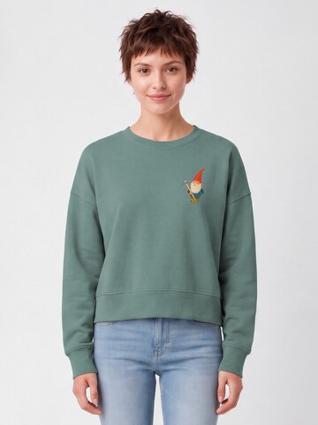 Watapparel Sweatshirt 'Gartenzwerg' in Groen: voorkant