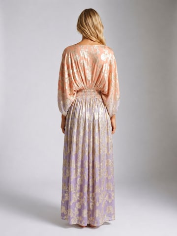 Miss June Sukienka 'Caftan Long Pastel' w kolorze mieszane kolory