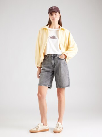 BILLABONG Футболка 'FEELING FREE' в Белый