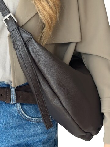 Borsa a spalla 'MONA' di lePelou in marrone