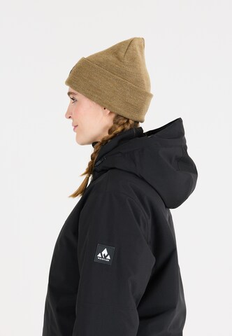 Whistler Muts 'Linjoe' in Bruin