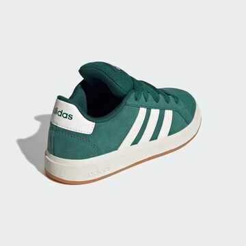 ADIDAS SPORTSWEAR Кроссовки 'Grand Court 00s' в Зеленый