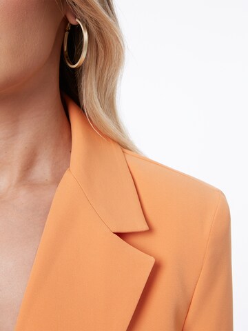 ABOUT YOU x Alina Eremia Blazer 'Ruby' in Orange