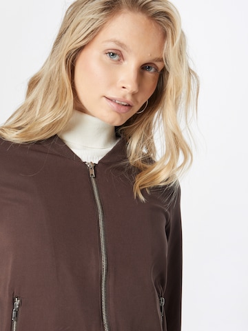 OBJECT Between-season jacket 'Lee Ann' in Brown