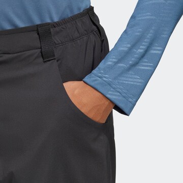 Slimfit Pantaloni per outdoor di ADIDAS TERREX in nero