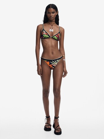 Triangolo Top per bikini di Desigual in nero