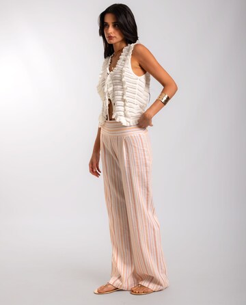 Gilet di THE-ARE in bianco