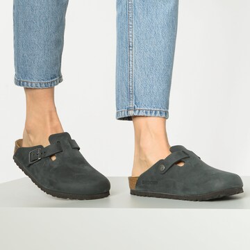 BIRKENSTOCK Σαμπό 'Boston' σε μαύρο