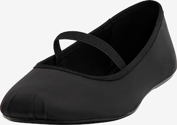 Ballerines Pull&Bear en noir : devant