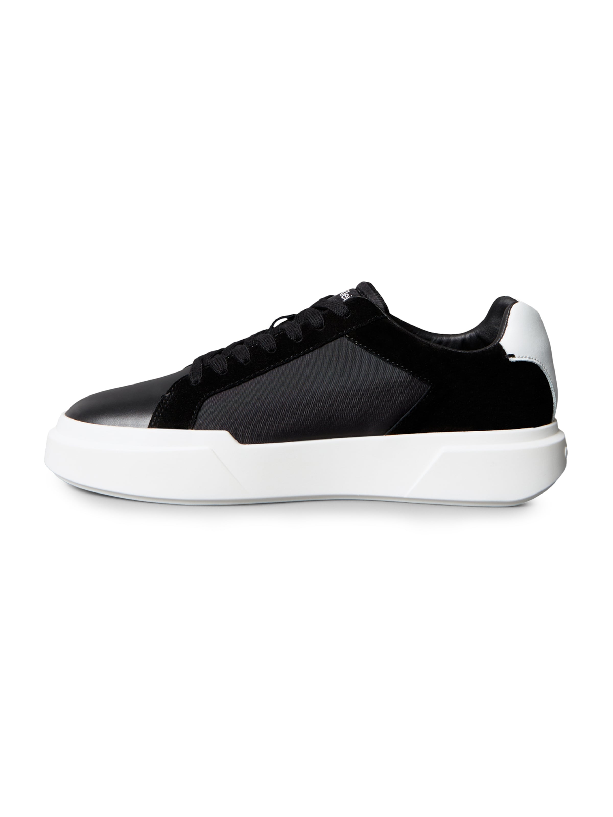 Calvin Klein Sneakers laag in Zwart: voorkant