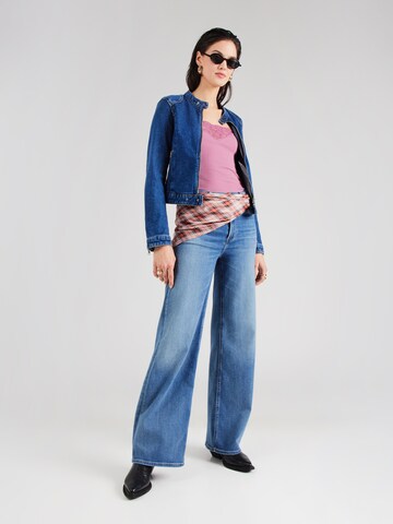 Top di HOLLISTER in lilla