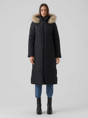 Manteau d’hiver 'Addison' VERO MODA en noir : devant