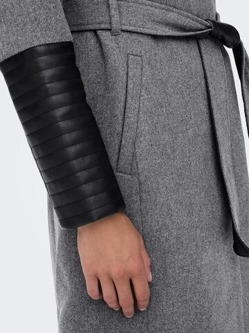 ONLY Between-Seasons Coat 'ELLY' in Grey