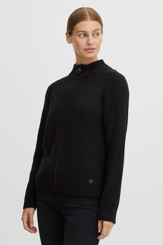 Oxmo Knit Cardigan 'Sal' in Black: front