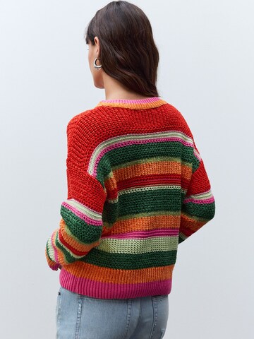 Next Sweater in Mixed colors