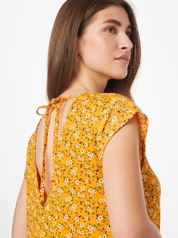 Stitch and Soul Dress in Yellow