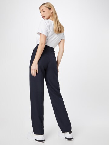 Pepe Jeans Regular Pleat-Front Pants 'FIOREL' in Blue