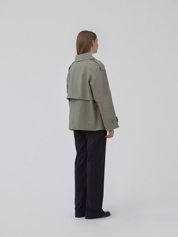 modström Between-seasons coat 'Clara' in Green
