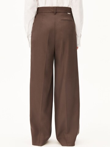 ARMEDANGELS Wide Leg Hose 'Kaayua' in Braun