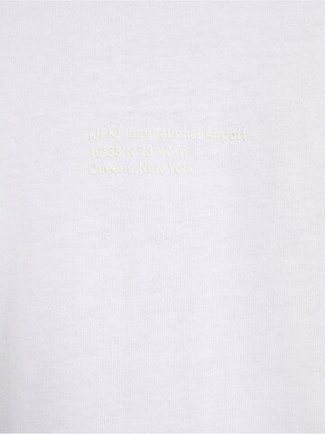 T-Shirt Bershka en blanc