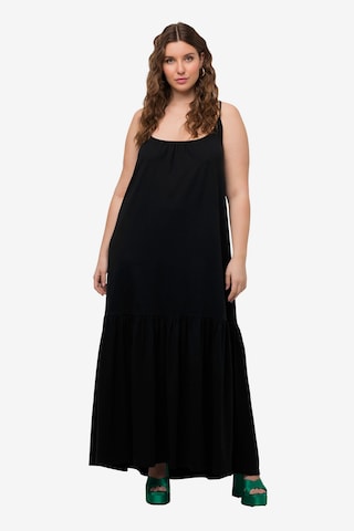 Robe Ulla Popken en noir : devant