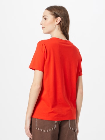 T-shirt LACOSTE en rouge