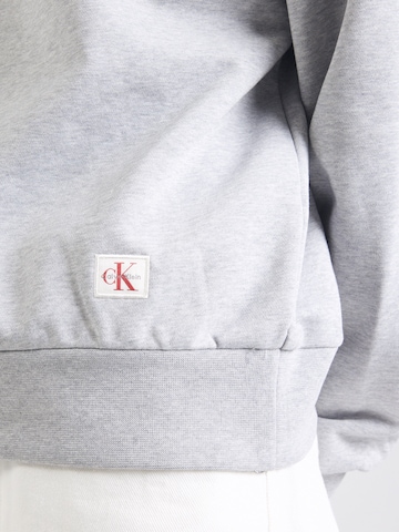 Calvin Klein Jeans Свитшот в Серый