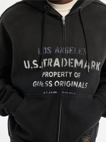 GUESS Sweatjacke in Schwarz
